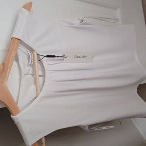 Calvin Klein Women's Pleat Neck Sleeveless Cami